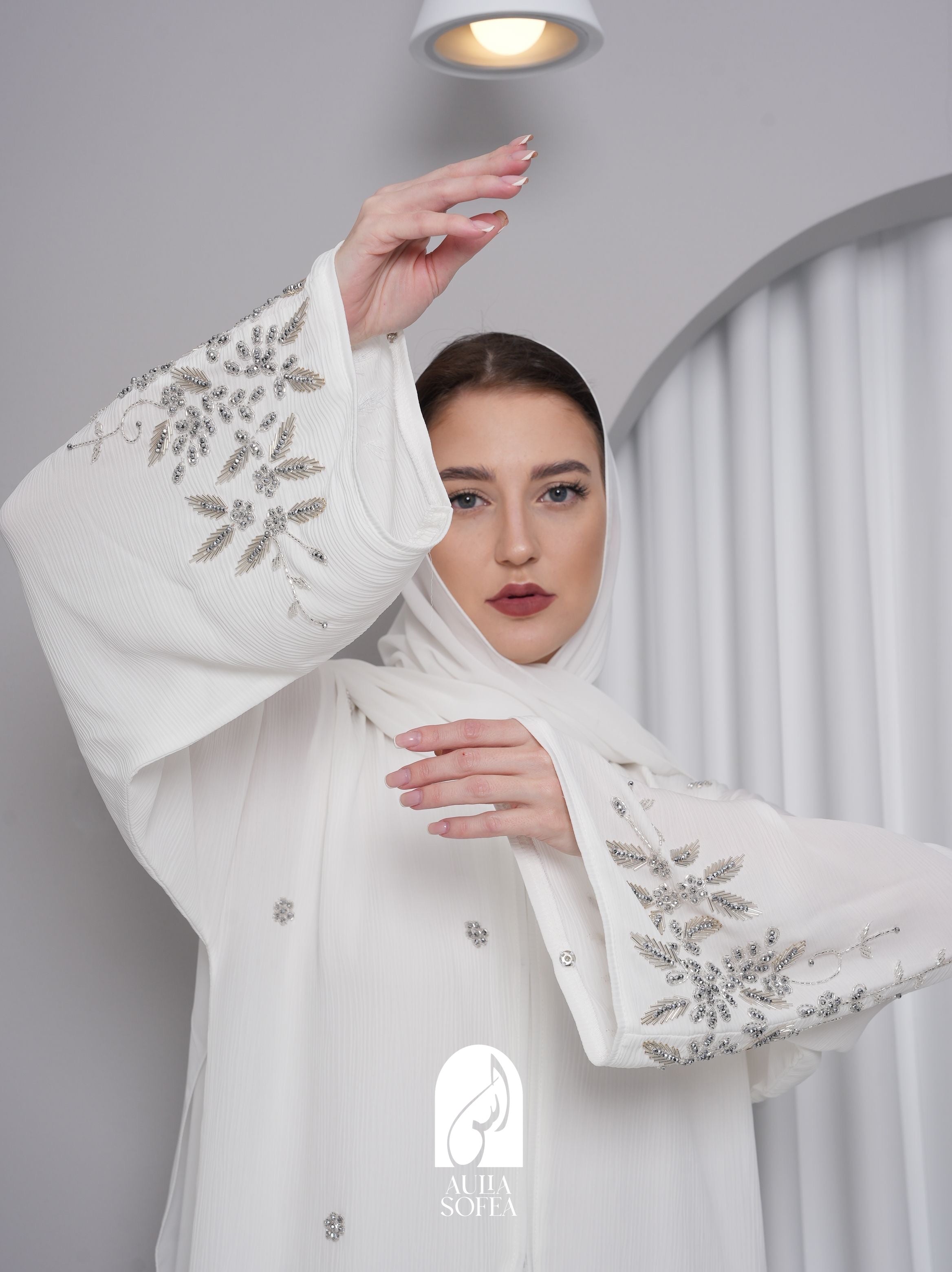 Aaira Abaya in Off White