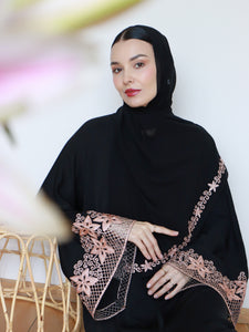 Zakiyya Abaya in Black