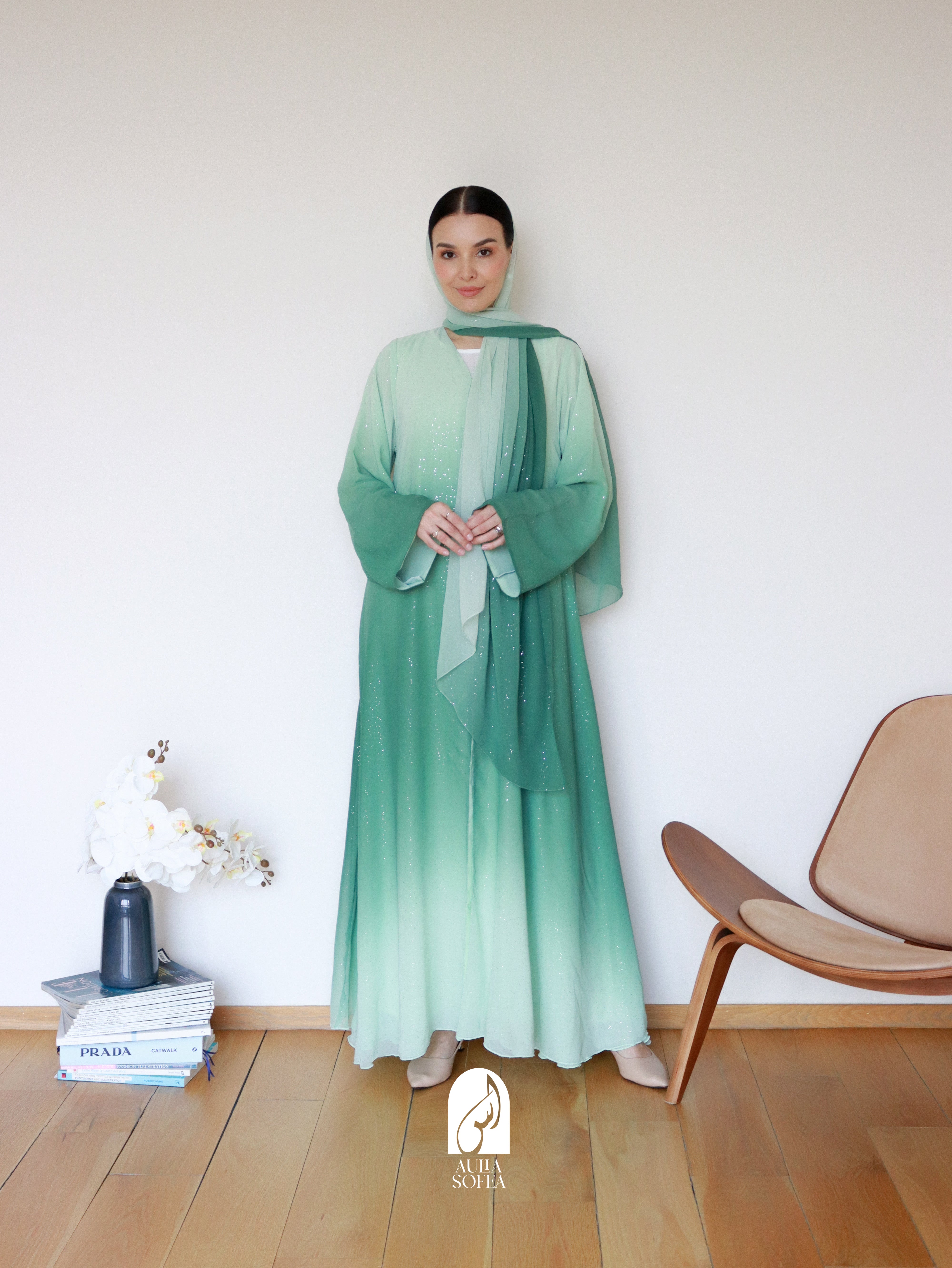 Najma Ombre Abaya in Mint Green