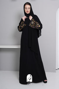 Nafeesa Abaya in Black