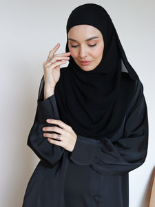 Aisya Abaya in Black