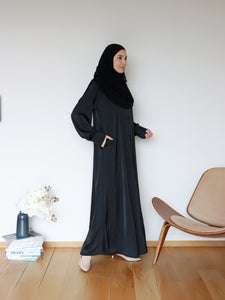 Aisya Abaya in Black