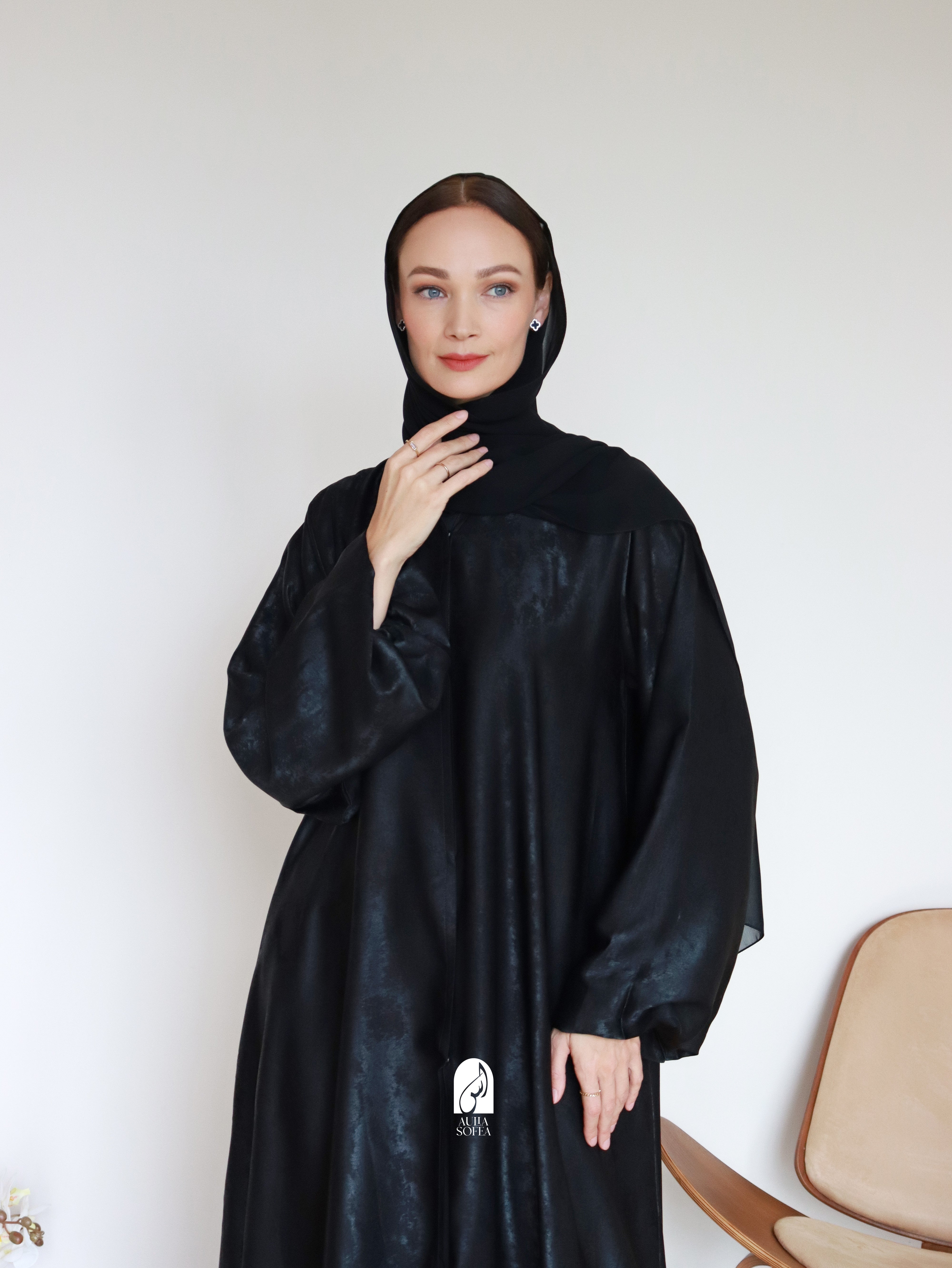 Esra Abaya in Black
