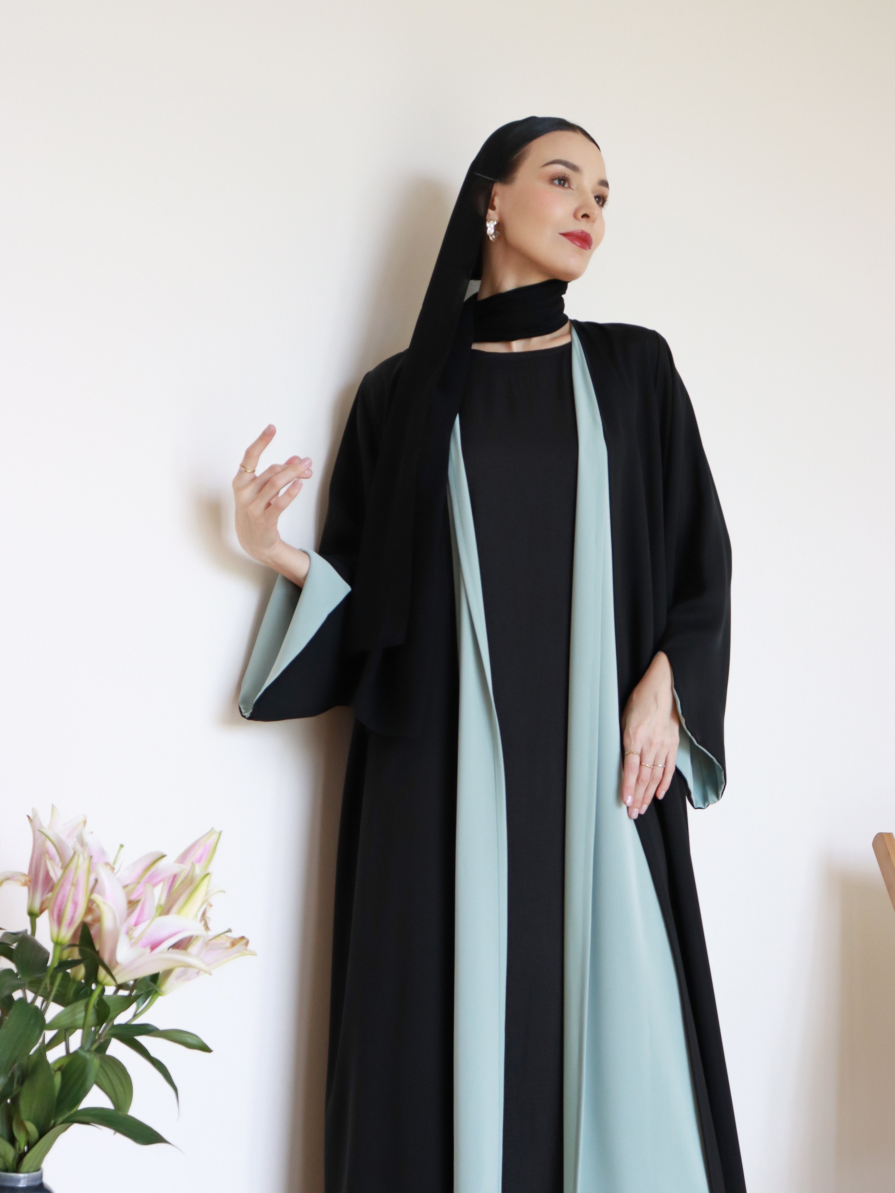 Rawda Abaya in Black & Mint