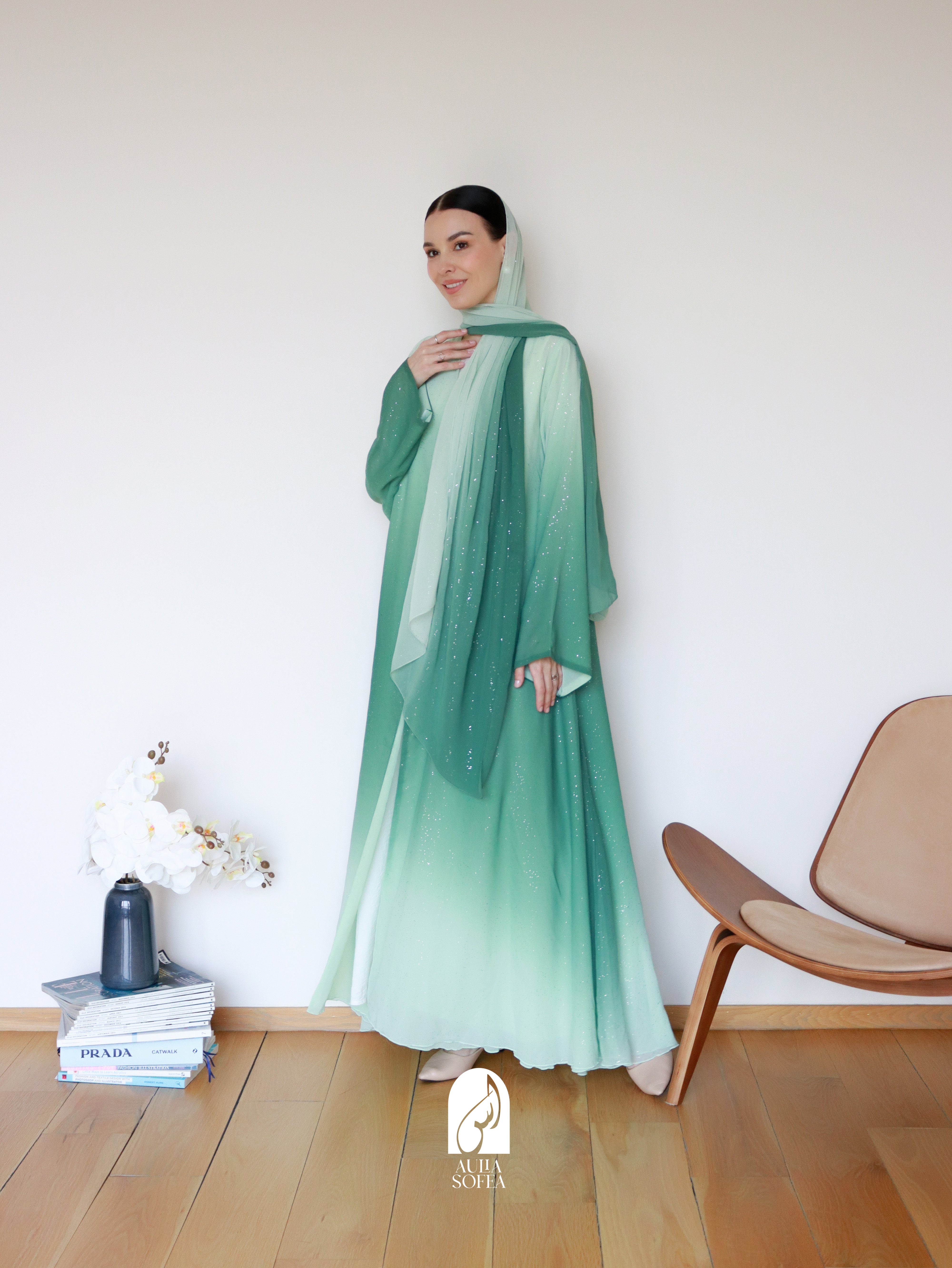 Najma Ombre Abaya in Mint Green