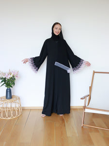 Zaisha Abaya