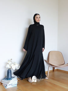 Jameela Abaya in Black