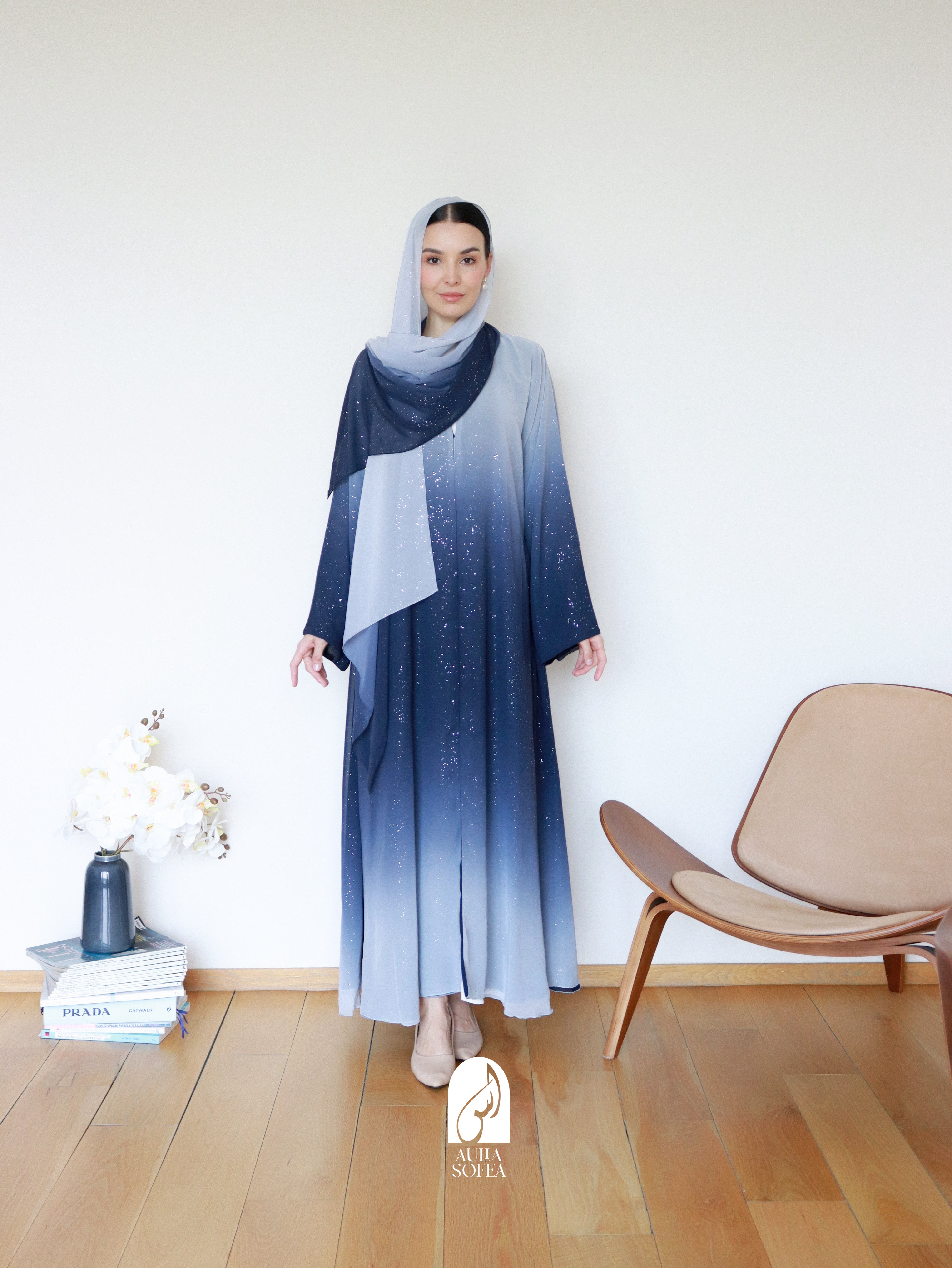 Najma Ombre Abaya in Grey