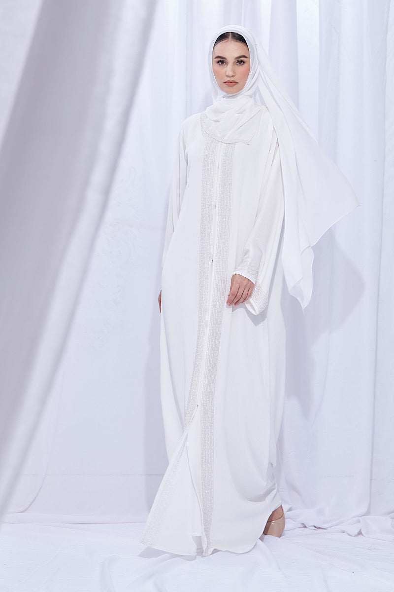 Kyra Abaya in Off White