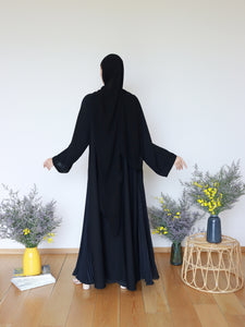 Zafeera Abaya in Black