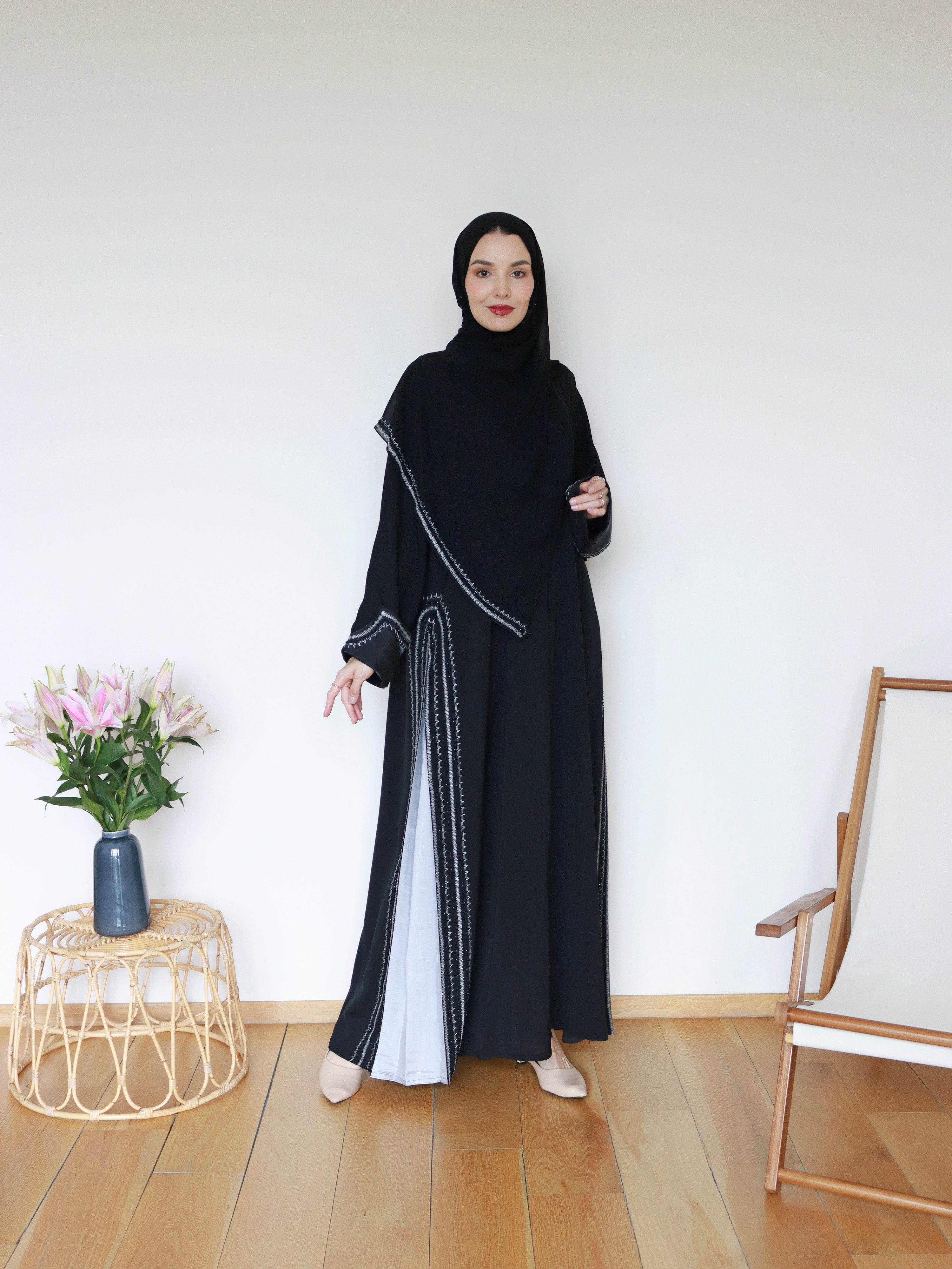 Azraa Abaya in Black & Silver