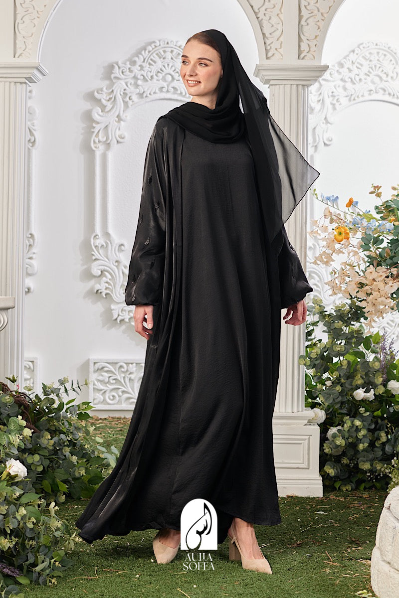 Khadija Abaya in Black