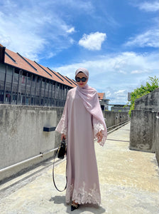 Fouzia Abaya in Dusty Lilac