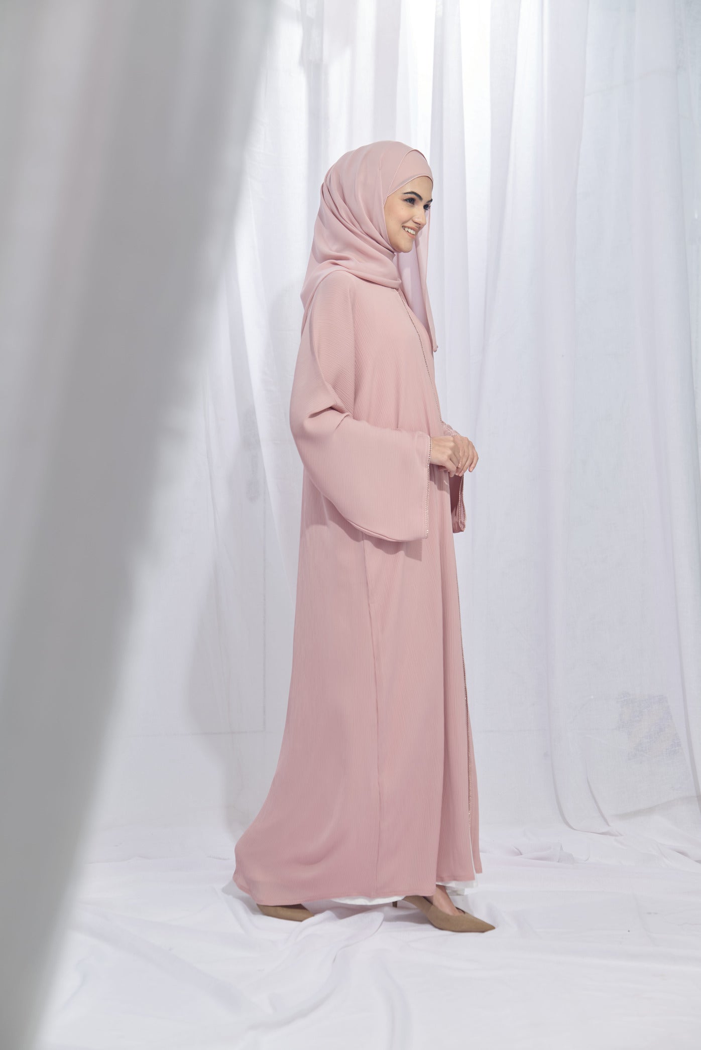 Iman Abaya (Available in 4 colors) to