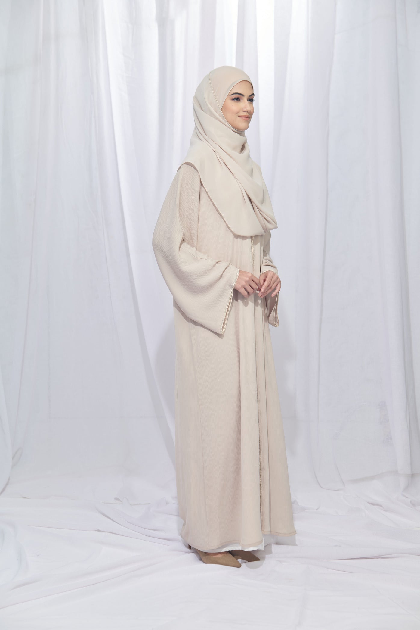 Iman Abaya (Available in 4 colors) to