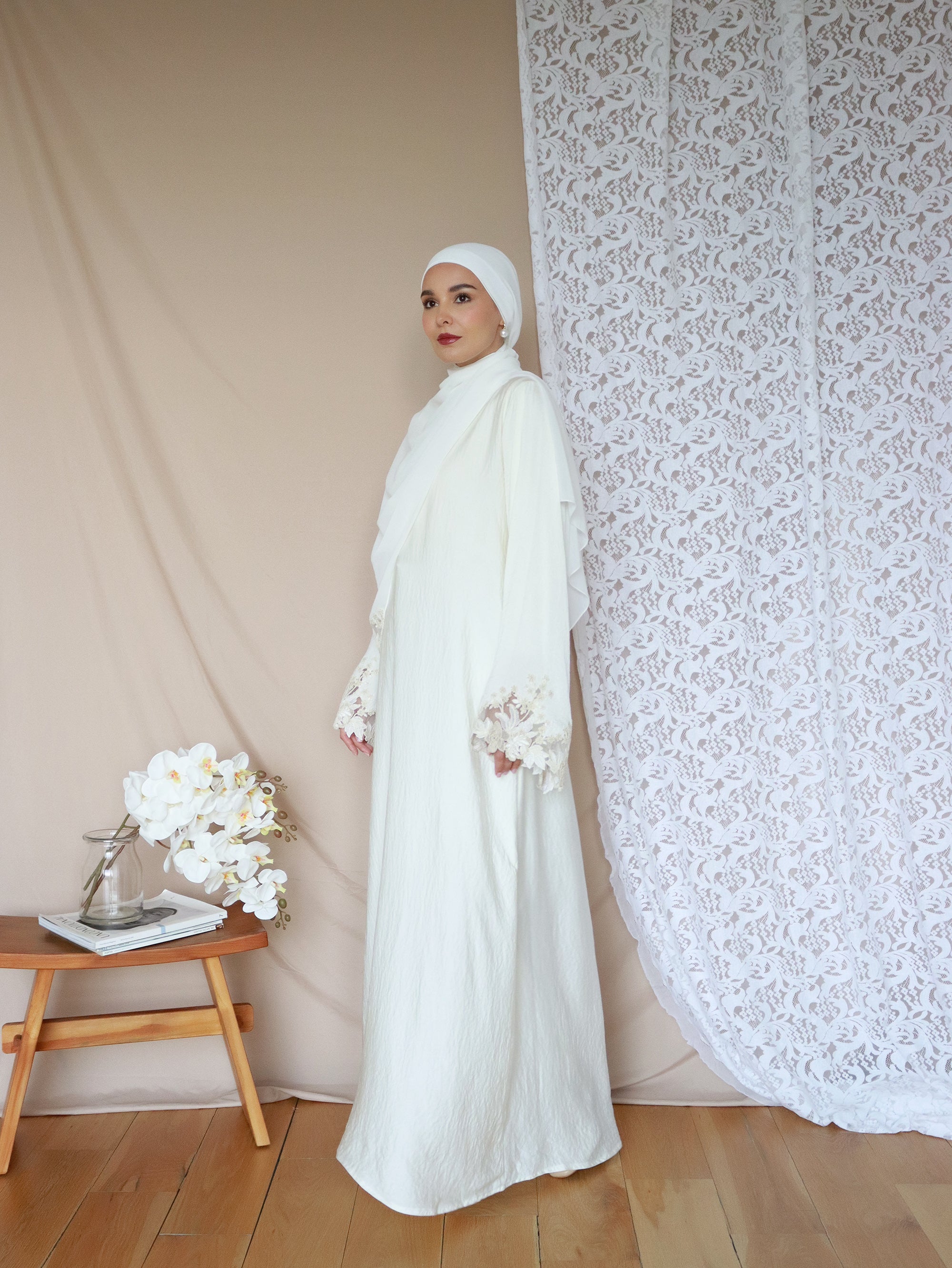 Adelia Abaya in Off White