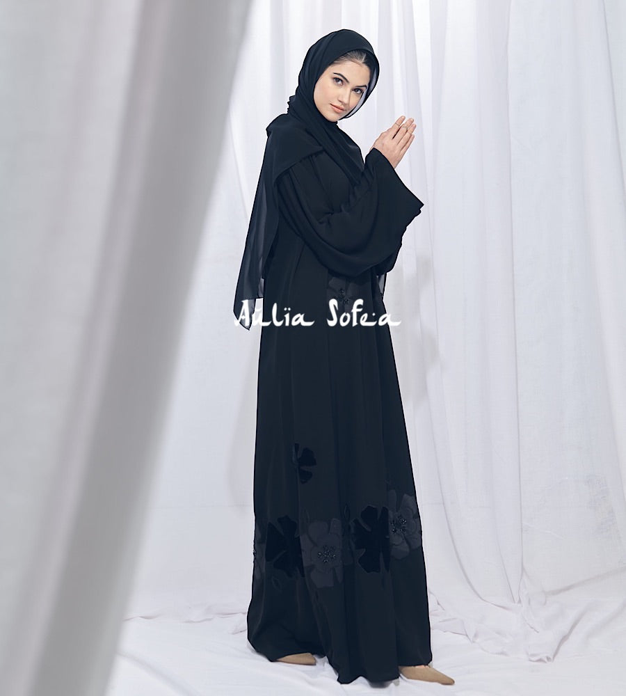 Amani Abaya