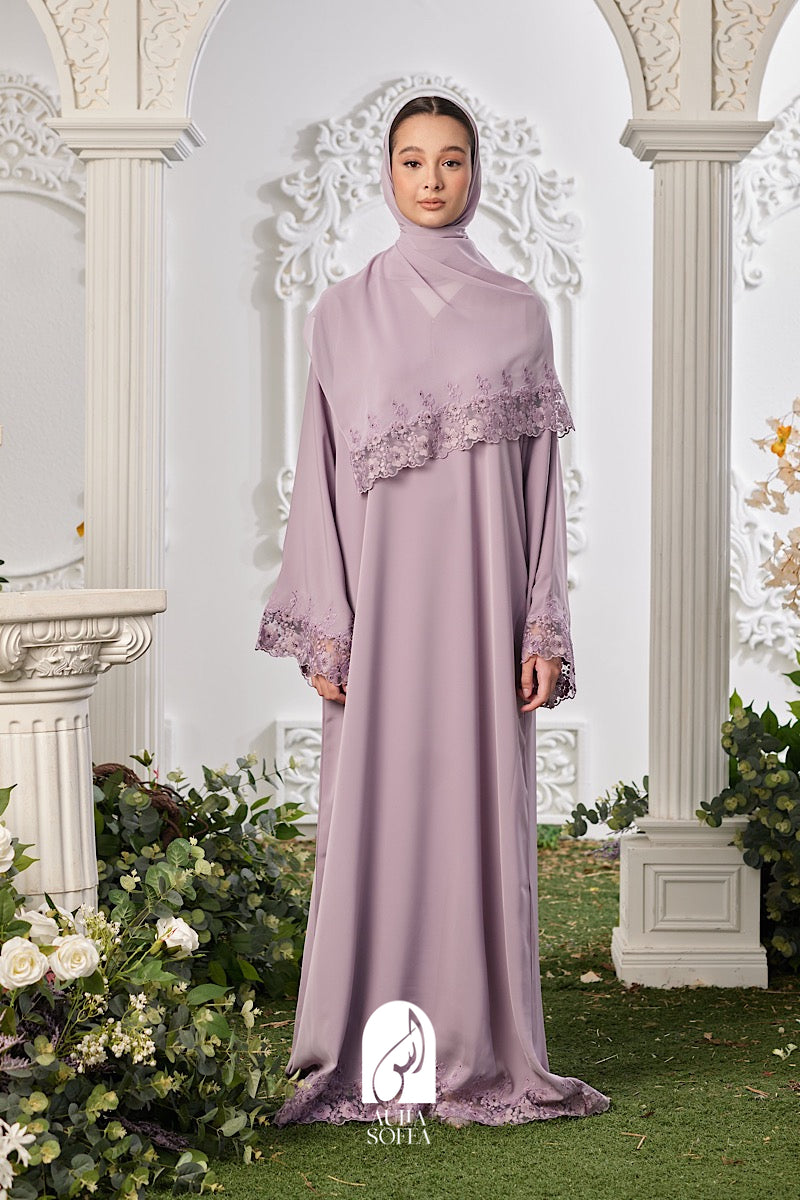 Zahia Abaya in Dusty Lavender