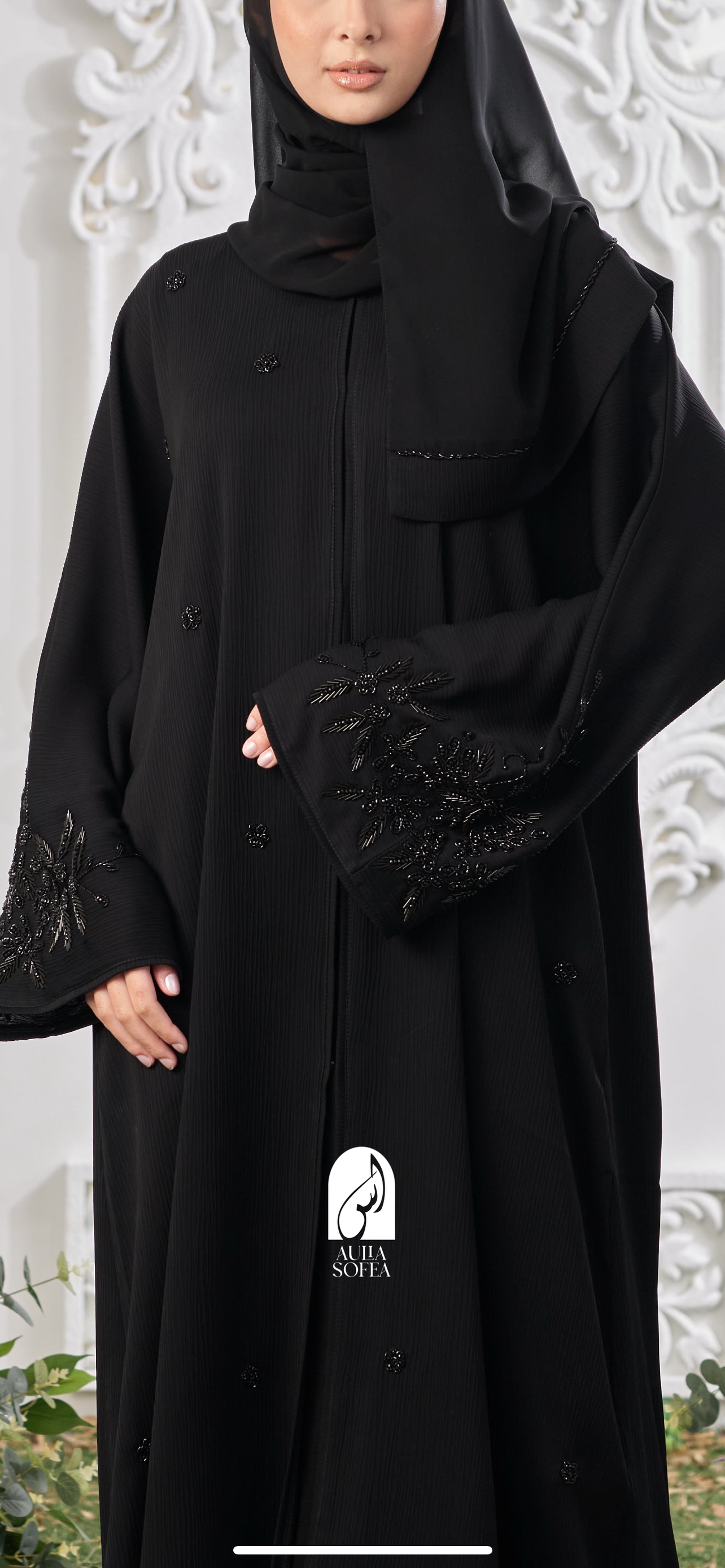 Aaira Abaya in Black