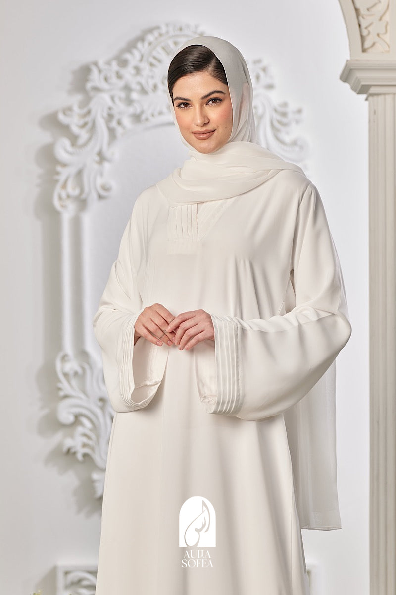 Fareeda Abaya in Off White