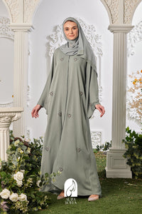 Zaira Abaya in Sage