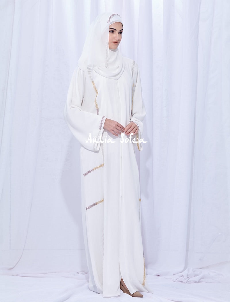 Neesa Abaya (Available in 5 colors)