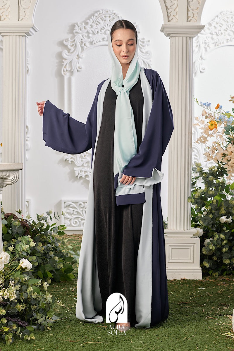 Maysa Reversible Abaya in Navy Blue / Baby Blue