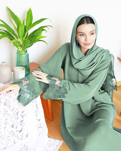 Zehra Abaya