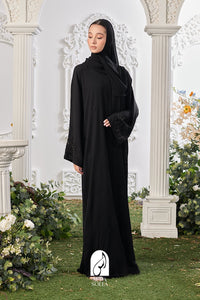 Aaira Abaya in Black