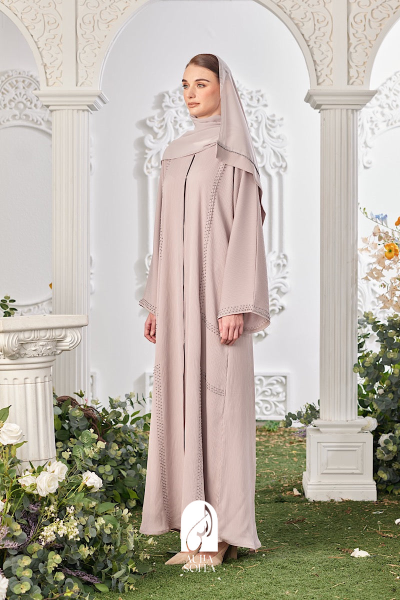 Zara Abaya in Taupe