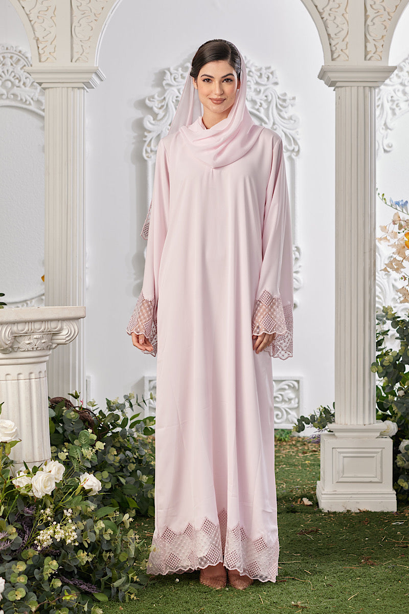 Amalia Abaya in Pink
