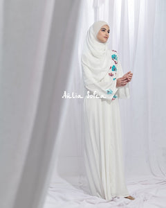 Carmilla Abaya in Off White