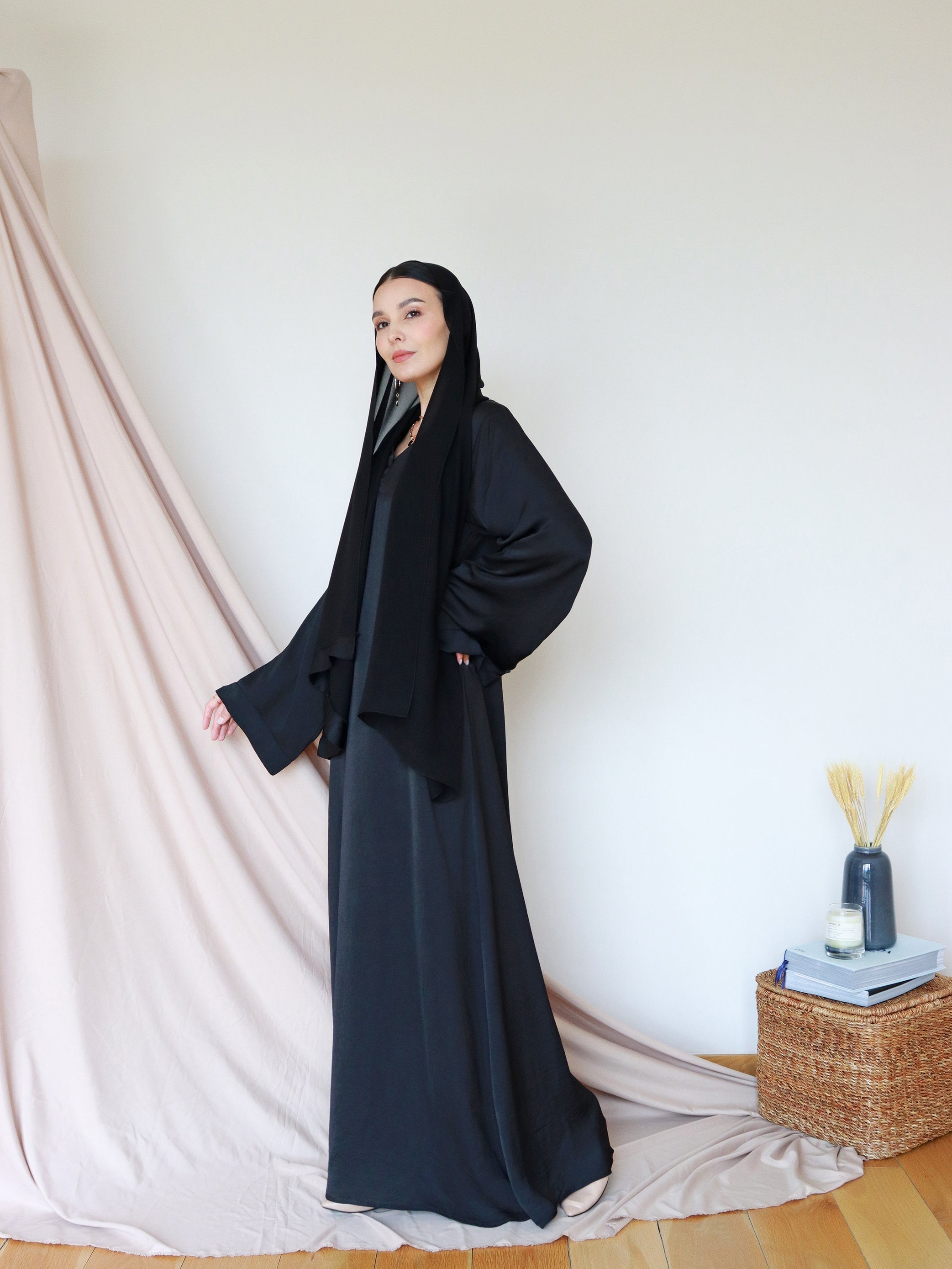 Rania Abaya (Available in 24 colors) – Aulia Sofea