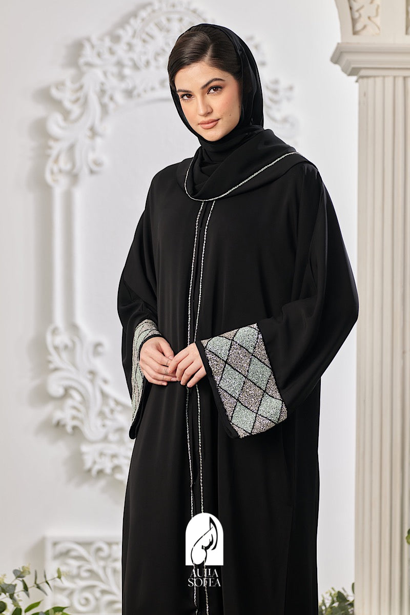 Thalia Abaya