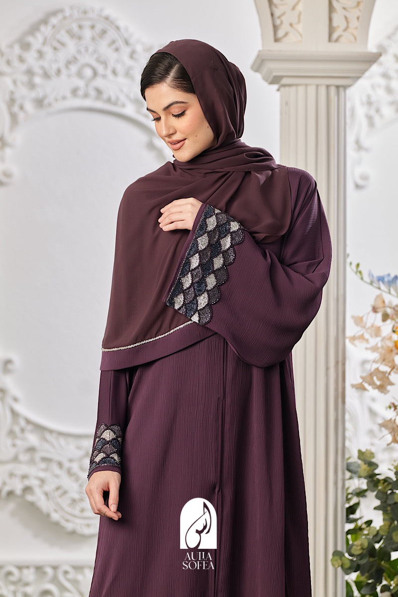 Afsha Abaya in Dark Plum